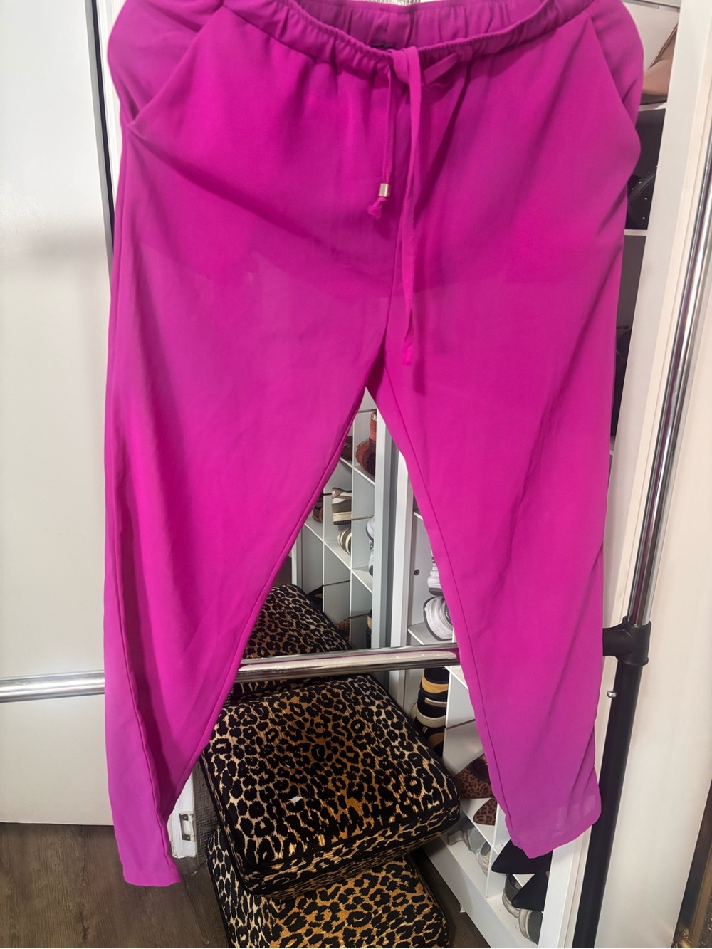 Women’s Skinny Drawstring Pants in Bright Fuchsia